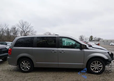 2018 Dodge Grand Caravan Sxt z USA, uszkodzony, nr VIN 2C4RDGCG9JR210245